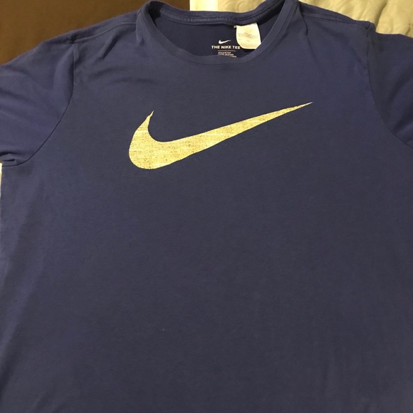 Nike Other - Nike dri-fit 3xlt royal blue with neon swoosh